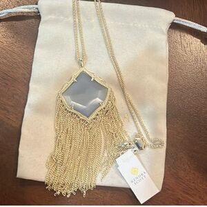 SLATE GREY CAT'S EYE KENDRA SCOTT KINGSTON NECKLACE SET IN GLEAMING GOLD TONE!!!